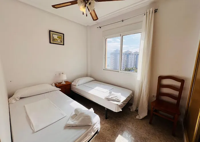 Gondolas By Alina365 * לה מנגה דל מר מנור